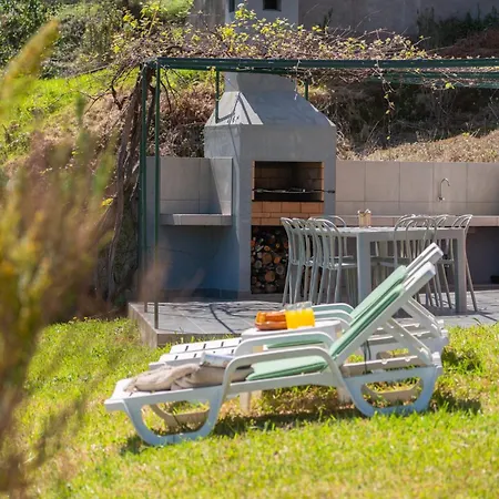 Retiro Do Artista Art And Views Over The Valley