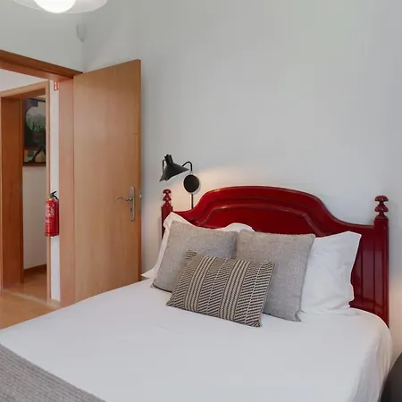 Retiro Do Artista Art And Views Over The Valley Ferienhaus