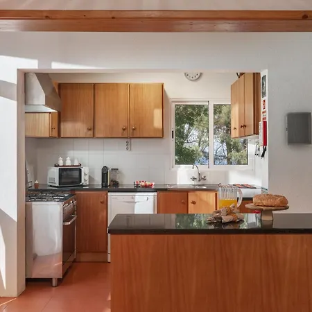 Retiro Do Artista Art And Views Over The Valley São Vicente